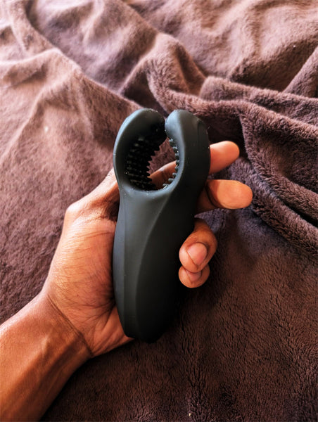 10 Dual Headed Bite & Vibration Penis trainer