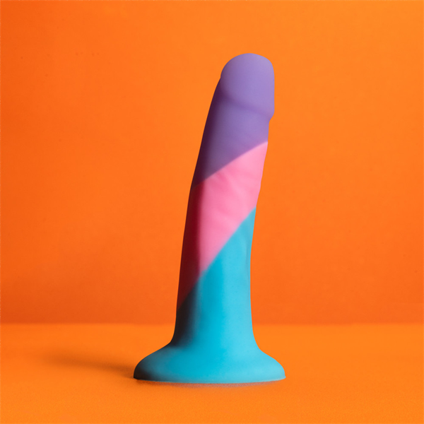 5.5 Inch Dildo Vision of Love